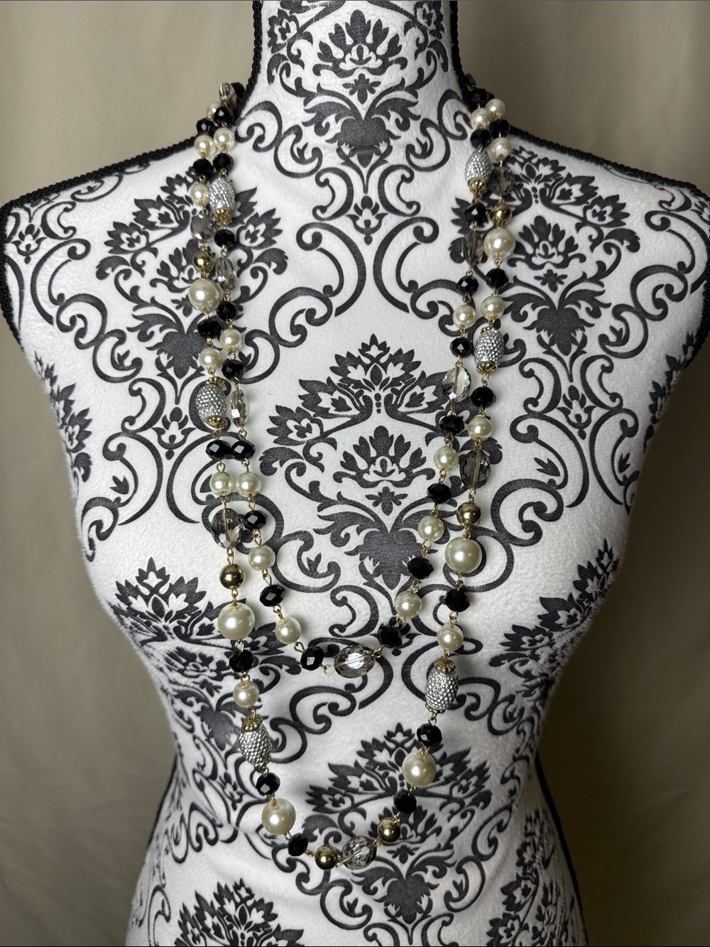 Two-Strand Pearl and Bead Necklace - Picture 6 of 9